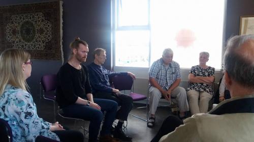 Bahá'íar í Reykjavík komu saman í þjóðarmiðstöðinni til að minnast píslarvættis Bábsins